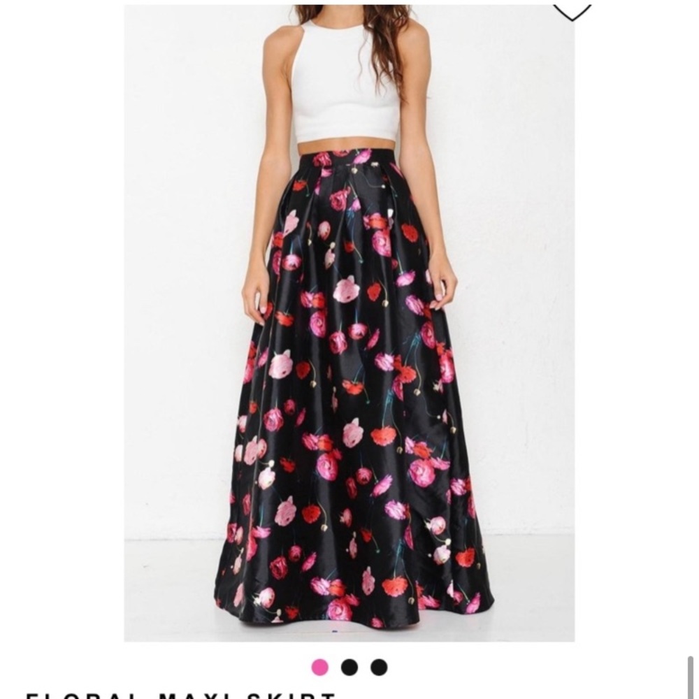NWT prom poppy skirt
